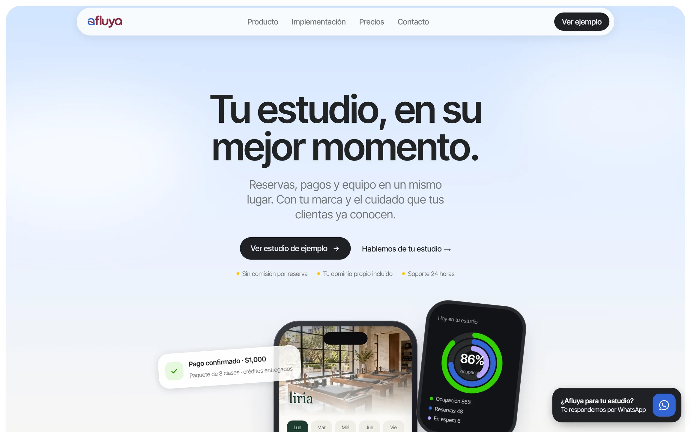 Afluya en una laptop: “Tu estudio, en su mejor momento”, con reservas, pagos y panel de ocupación